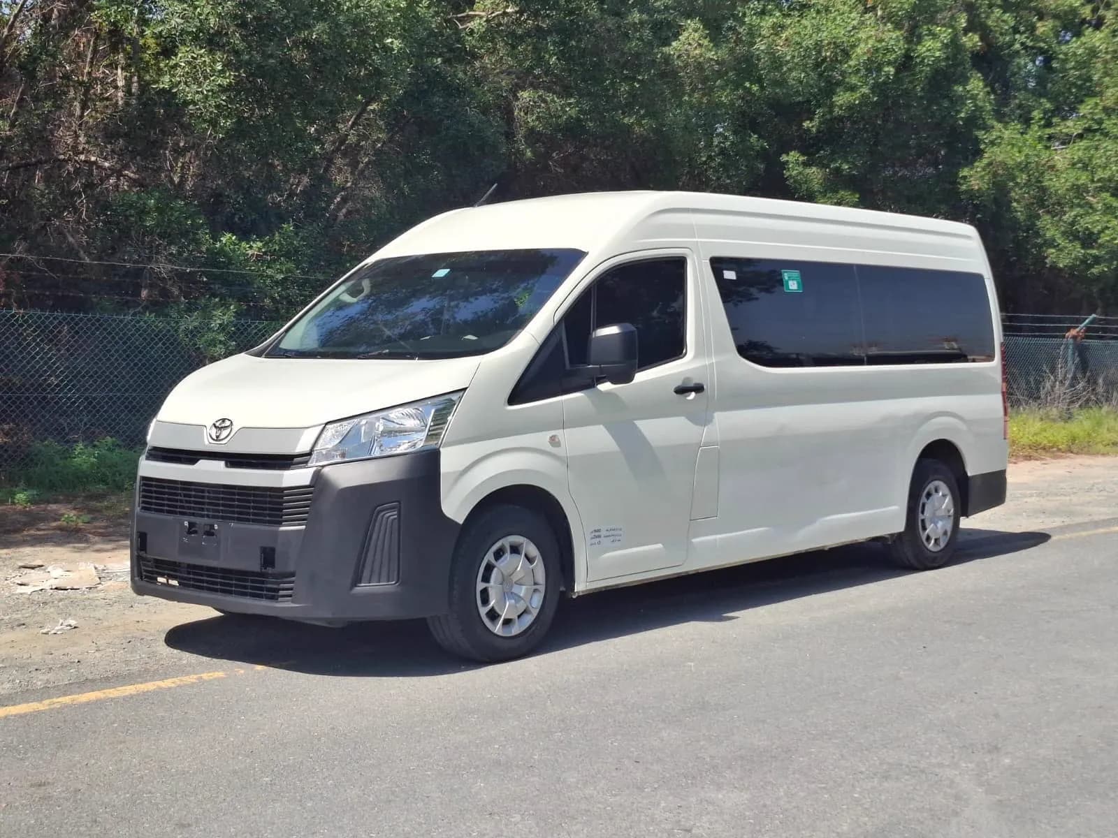 Toyota Hiace Commuter — 12 to 14 Seat Standard Van — view 2