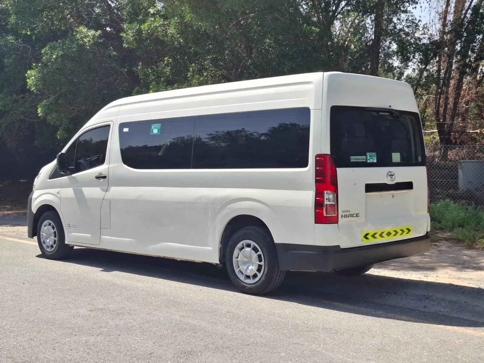 Toyota Hiace Commuter — 12 to 14 Seat Standard Van — view 3